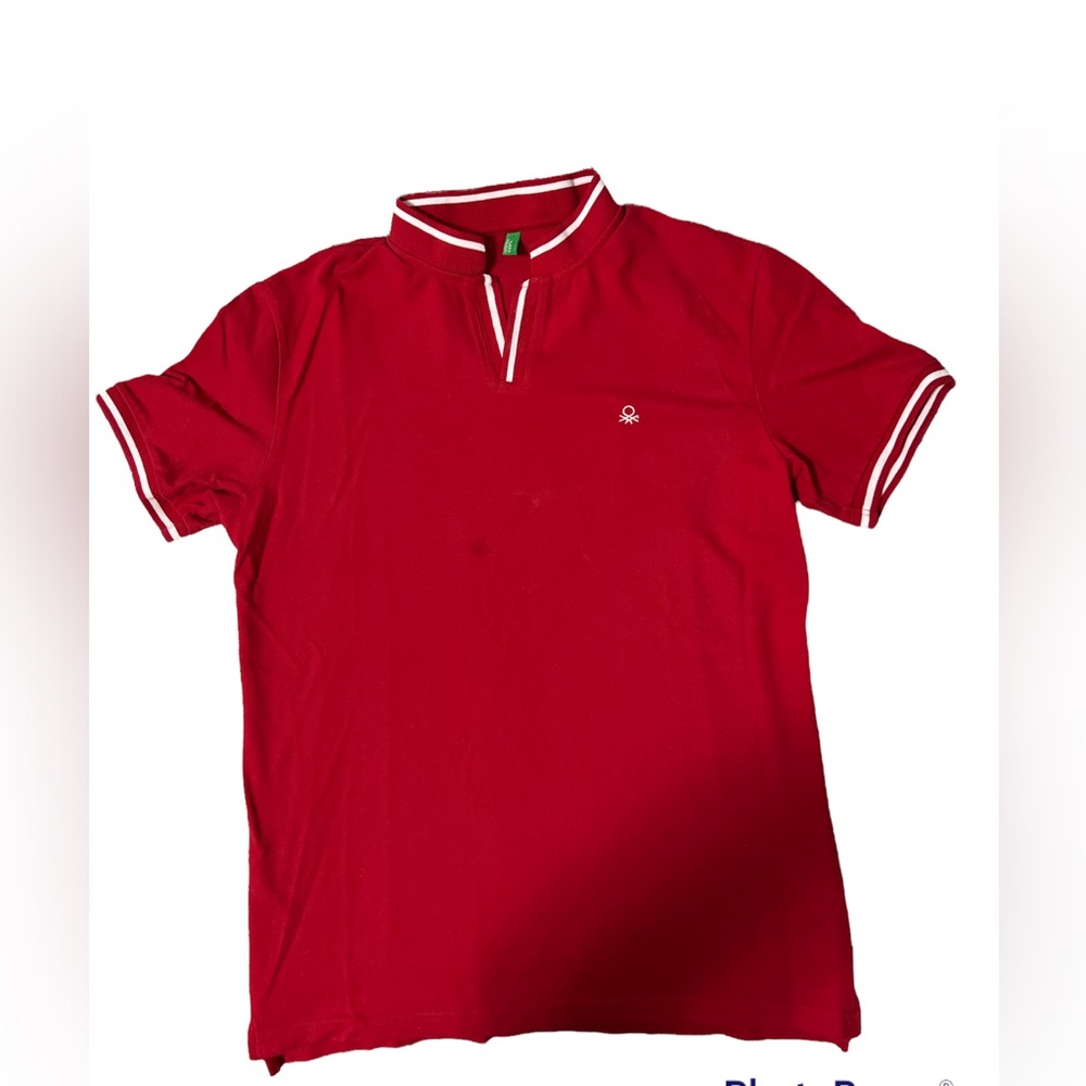 Red polo shirt